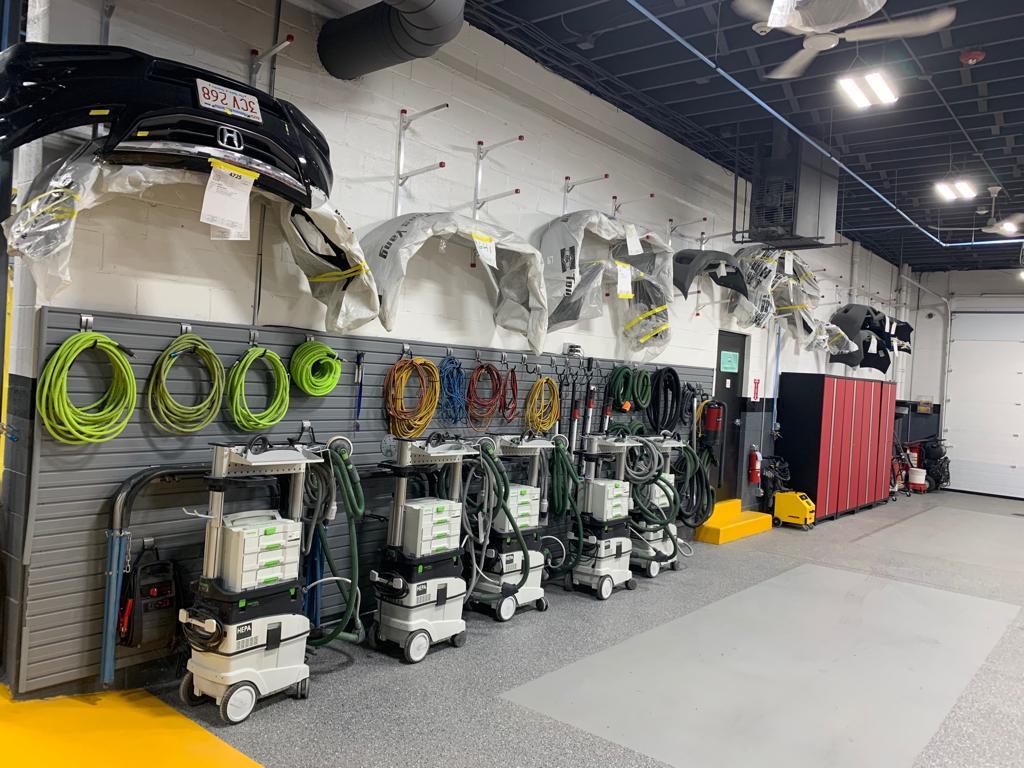 Simons Auto Body Auto Body Repair & Paint Shop, Framingham, MA