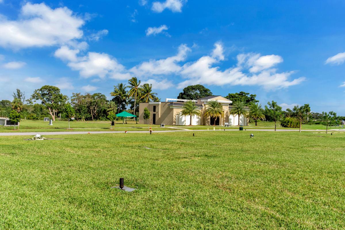 Fairway Memorial Gardens, Pompano Beach, FL, Northwest 45th Street