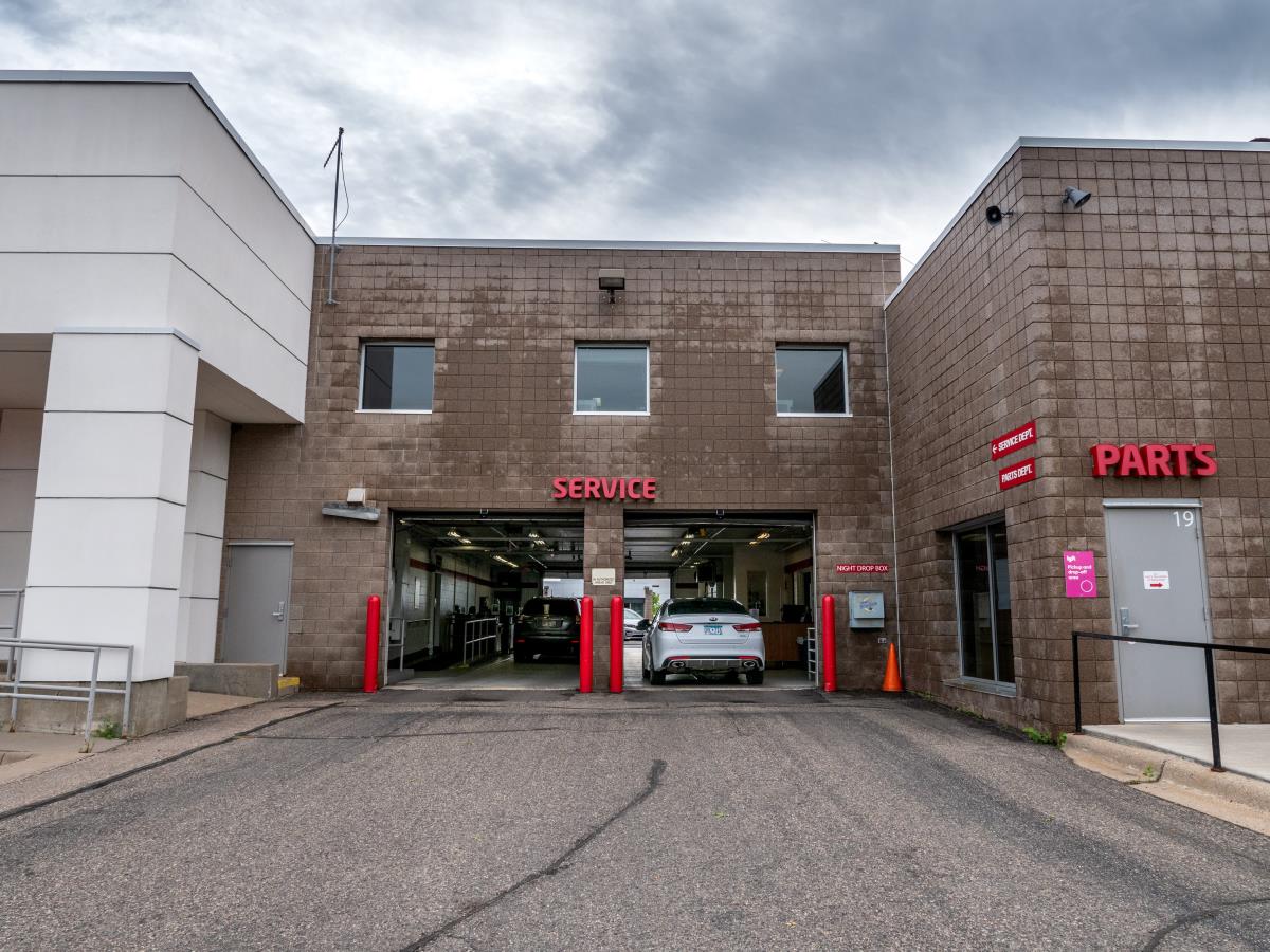 Luther Kia of Bloomington, American Boulevard East Cylex Local Search