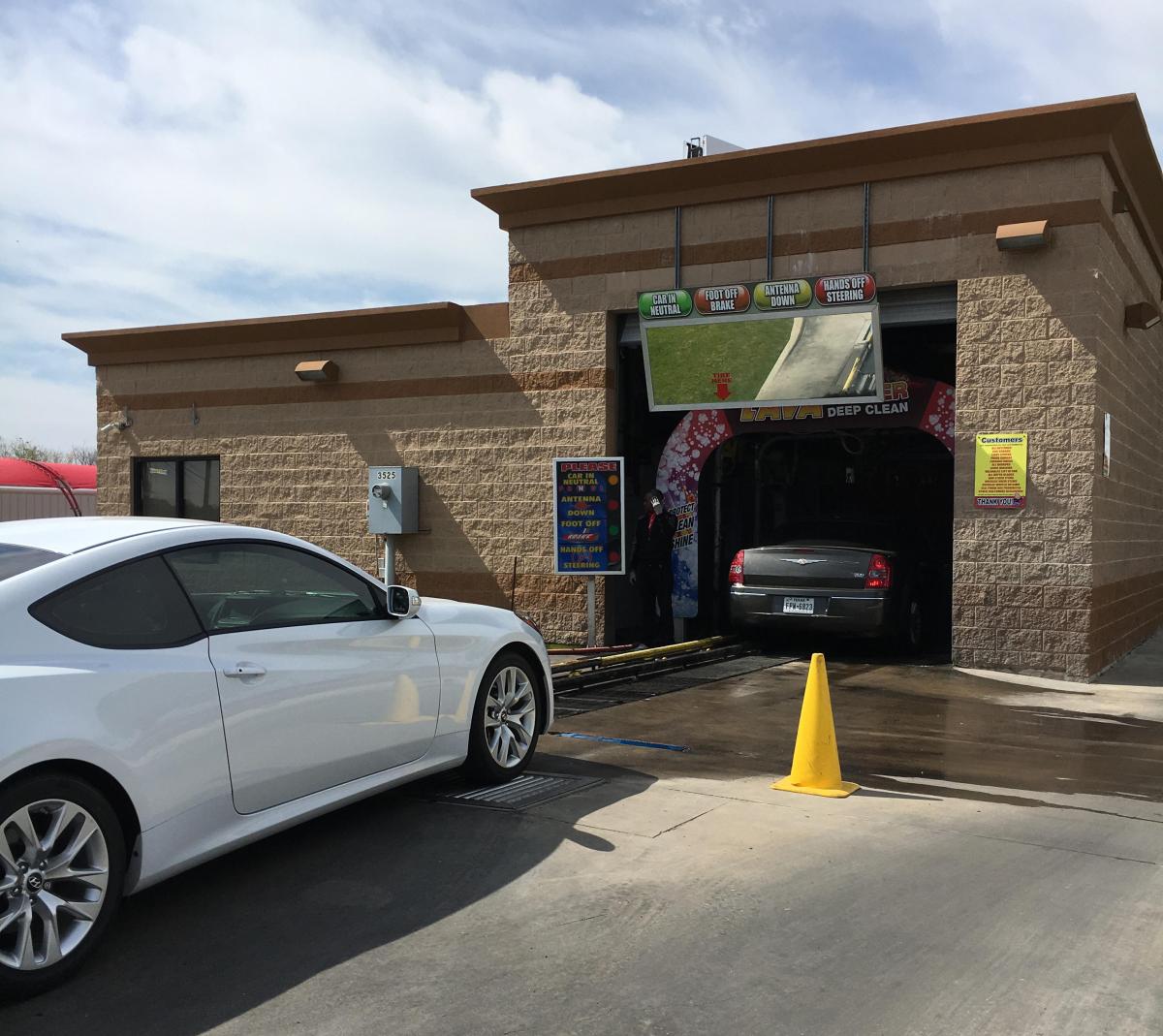 Quick N Clean Car Wash ALTA MERE Independently Owned, Fort Worth